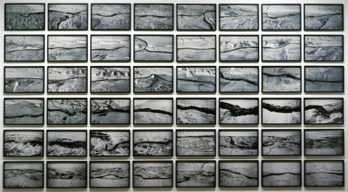 奥拉维尔·埃利亚松 ，Jokla系列, 2004, 48幅彩色图片。
