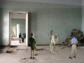 伦敦建筑节上，库哈斯PowerPoint截图，展示的是在艾尔米塔什博物馆 （冬宫）的展览方案。
圣彼得堡，俄罗斯，2008。
