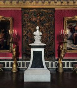 杰夫·昆斯、《自画像》、1991、大理石。选自“天堂制造”系列、1989－91。装置现场、凡尔赛宫、2008。
