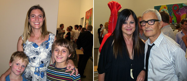 左图：经纪人Pilar Corrias和儿子。右图：Ronnie和维达•沙宣。
