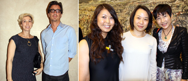左：艺术代理人Marianne Boesky 与 Adrian Turner。右： UCCA首席执行官薛梅女士,, 香港白盒子Laura Zhou,  收藏家Jane Zhao。
