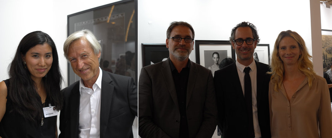 左：法国杜梦堂画廊亚洲区总监郑瑜欣与收藏家Jean Marie Fersing；右：柏林Camera Work画廊的Ben Jamin Jager，Jan Burghardt及友人.