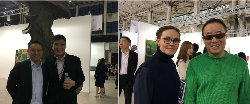左：香港M+博物館高级策展人皮力和画廊家冷林；右：艺术家英格-斯瓦拉·托斯朵蒂尔（Inga Svala Thorsdottir）和吴山专.