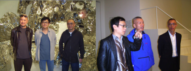 左图：艺术家叶永青、批评家吕澎、艺术家张晓刚。右图：艺术家展望、艺术家蔡国强和长征空间卢杰。