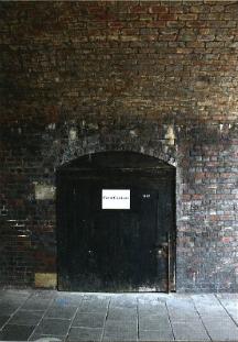 FormContent 门口、伦敦、2008。