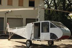 Dinh Q. Lê、《农民与直升飞机》（局部）、2006、综合媒介、录像。装置现场、南湾开发区、新加坡。2008新加坡双年展。