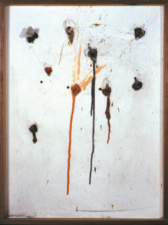 尼基•圣法尔、《打出九个洞》、1964、板上油漆、石膏和塑料、71×53cm。