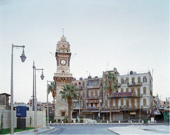 Hrair Sarkissian、《无题》、2008、彩色摄影。选自《审判广场》系列、2008。