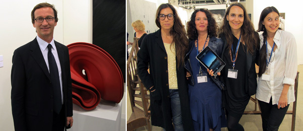 左: 艺术经纪人Thaddaeus Ropac；右: 303画廊的Lisa Spellman、Mari Spirito、Barbara Corti, 和Mariko Munro。