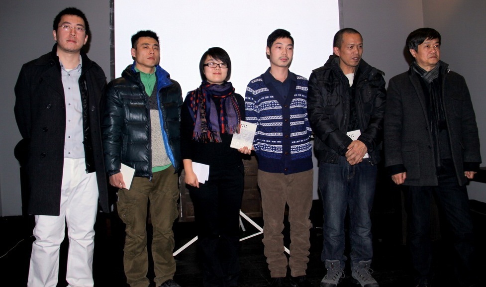 金棕榈奖部分获奖艺术家（从左至右）：卢征远，梁硕、陈界仁（代表）、杨新广、何云昌、陈文骥。