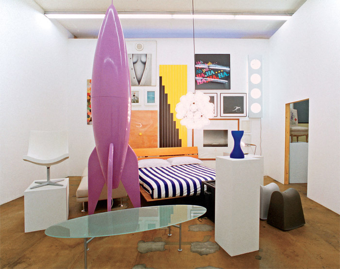 约翰•阿姆雷德，“不要说不！”，1996，综合材料，装置，日内瓦现当代艺术博物馆，1997。