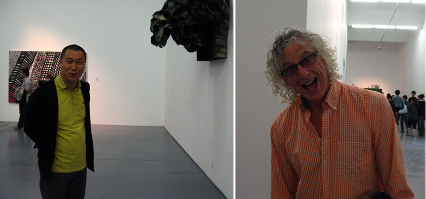 左：站台中国负责人陈海涛; 右：UCLA Hammer Museum 策展人 James Elaine。
