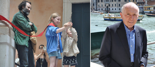 左: 艺术家Mike Nelson与画廊家Lisa Spellman(拍照者）；右:收藏家François Pinault。