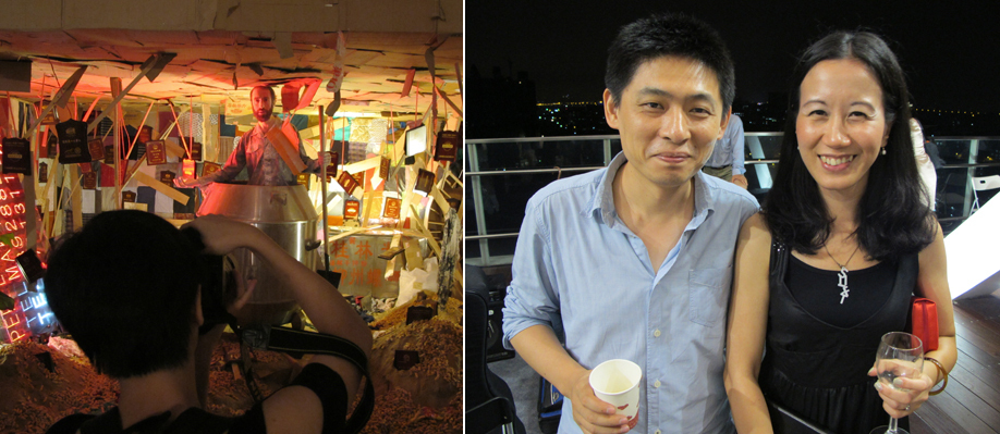 左：布莱恩-扎尼斯勒（Bryan Zanisnik）在开幕上的现场行为表演；右：艺术家刘鼎与广东时代美术馆的策展人蔡影茜（右）。