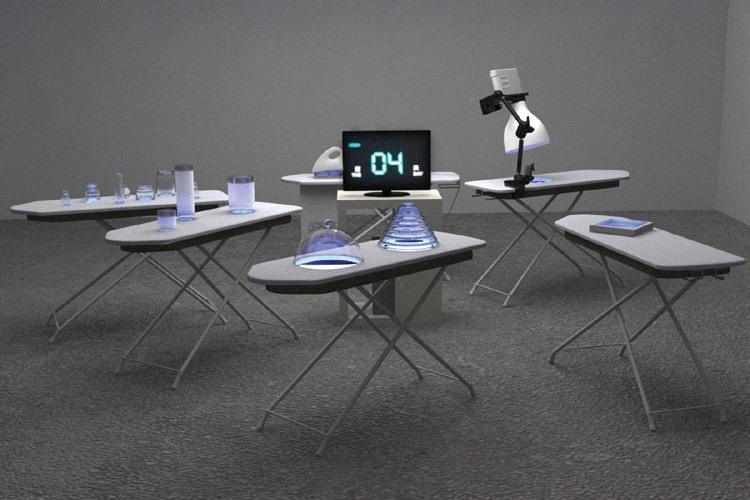 胡介鸣, 《几十天和几十年》，2009，烫衣板、衣料、投影仪、幻灯机、计算机、UV灯、玻璃器皿、金属支架。