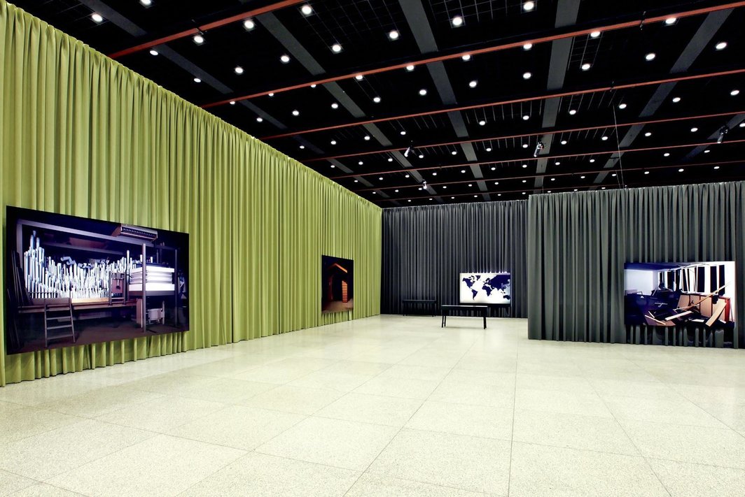 托马斯•德蒙：国家馆，2009，柏林新国家画廊。
