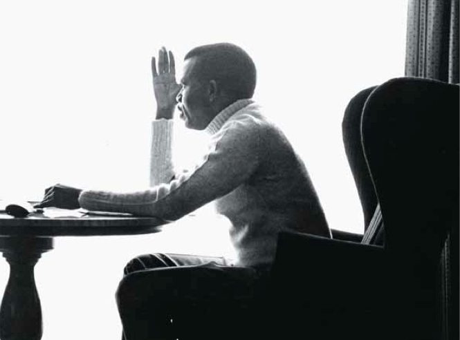 钦努阿•阿契贝，伦敦，1970年5月21日。摄影：Corbis。