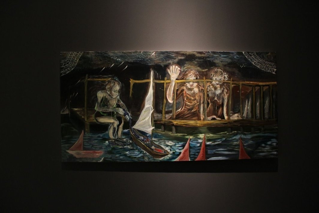 尾家杏奈，《河边道别》，2012，布面油画，96 x193cm.