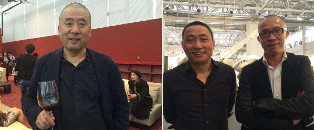 左：艺术家张培力，右：艺术家周啸虎和画廊家卢杰。