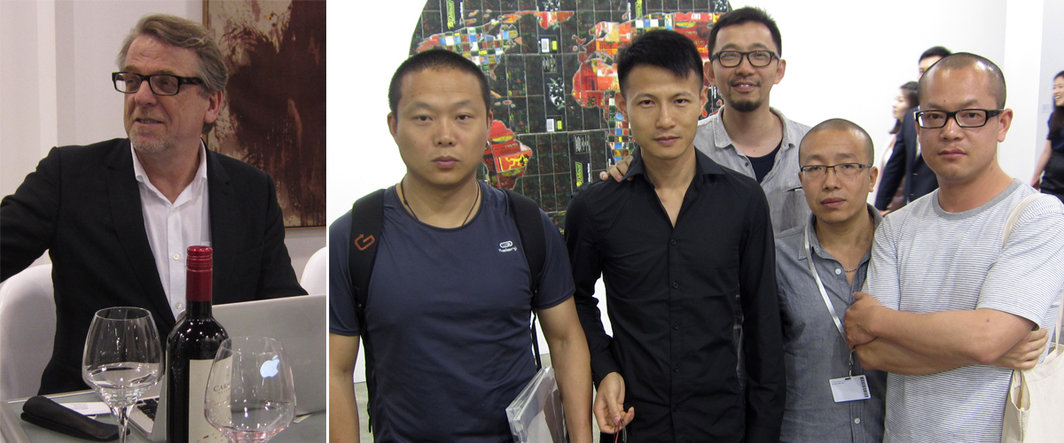 左：博而励画廊负责人瓦林·博尔斯（Waling Boers）；右：艺术家何岸，王思顺，吴达新，李宁以及唐永祥.