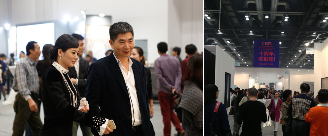 左：CIGE画廊博览会总监王一涵与收藏家谭国斌；右：预展现场.