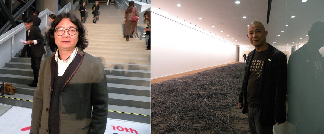 左：艺术家丁乙；右：艺术家方力钧.