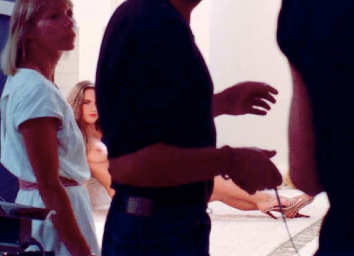 哈伦·法罗基，《一张图片》，1983年，16毫米胶片，彩色有声，25分钟.