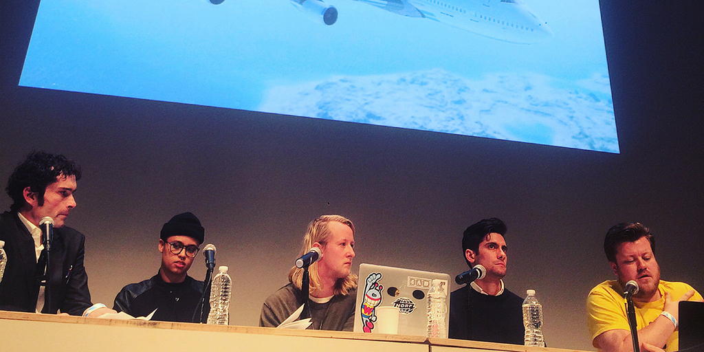 Rhizome艺术总监Michael Connor，艺术家Shawné Michelin Holloway和Colin Self，Triple Canopy编辑Peter Russo，以及艺术家Constant Dullard在“互联网艺术的未来” 专题讨论会上，新美术馆.