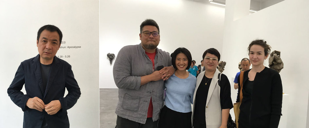 左：艺术家王音；右：合艺典藏的杨圣年，长征空间的梁中蓝，没顶公司的金利萍与关超群.