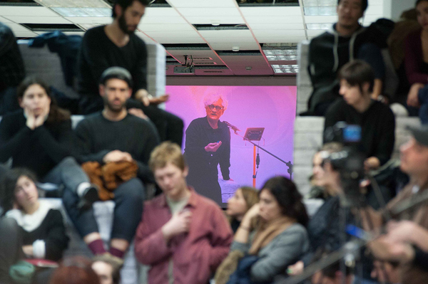 Franco “Bifo” Berardi在“欧洲的覆灭”研讨会现场. 摄影：Stathis Mamalakis.