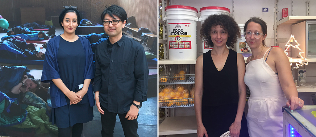 左：艺术家田中功起和项目参与者Tasnim Baghdadi在田中作品的照片前，右：艺术家Mika Rottenberg和Andrea Rosen Gallery总监Samantha Sheiness在Rottenberg的《Cosmic Generator》前.