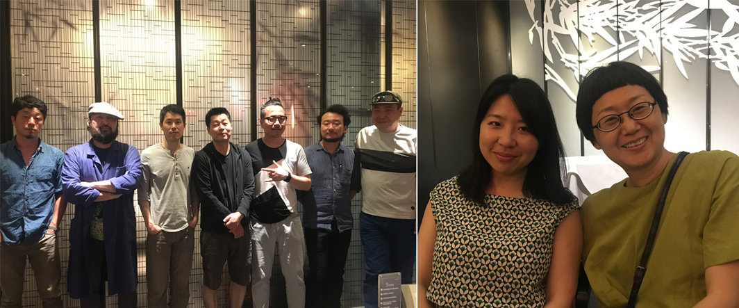 左：韩国艺术家白承祐，吴硕根，金宰范，李东昱，车载，金月植助手与金月植；左：艺术家姚清妹与魔金石空间的潘宝会.