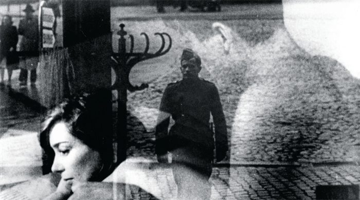 阿伦·雷乃，《广岛之恋》，1959，35毫米胶片影片，黑白，有声，90分钟.
