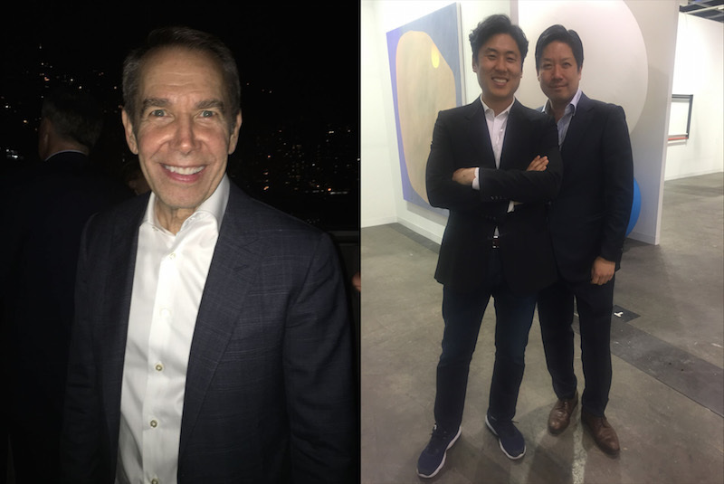 左：艺术家Jeff Koons；右：画廊家朴源载与Pat Lee.