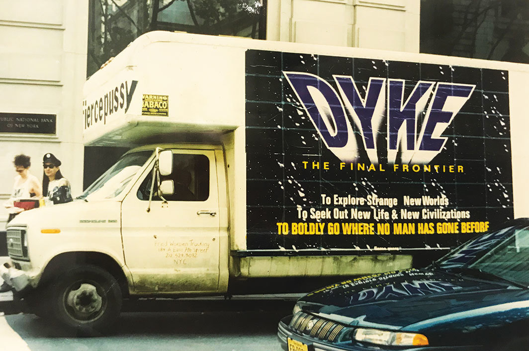 fierce pussy, 《fierce pussy卡车》，1994，三张彩色打印海报，黏合剂黏贴在卡车上.