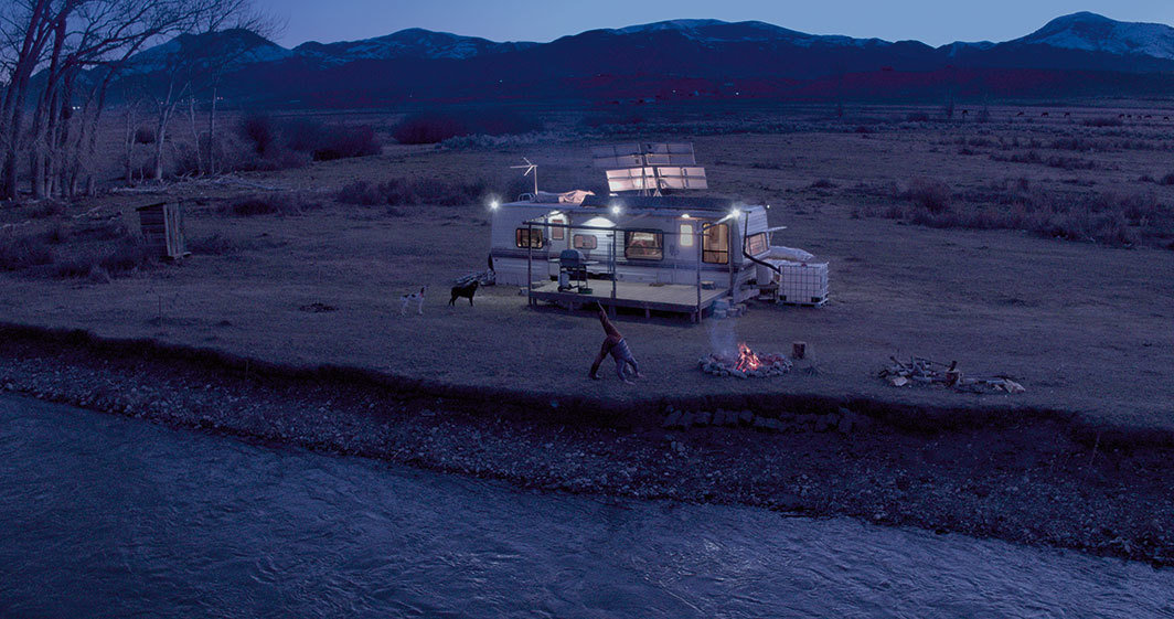 马修·巴尼，《堡垒》，2018，4K影像，彩色有声，134分3秒.