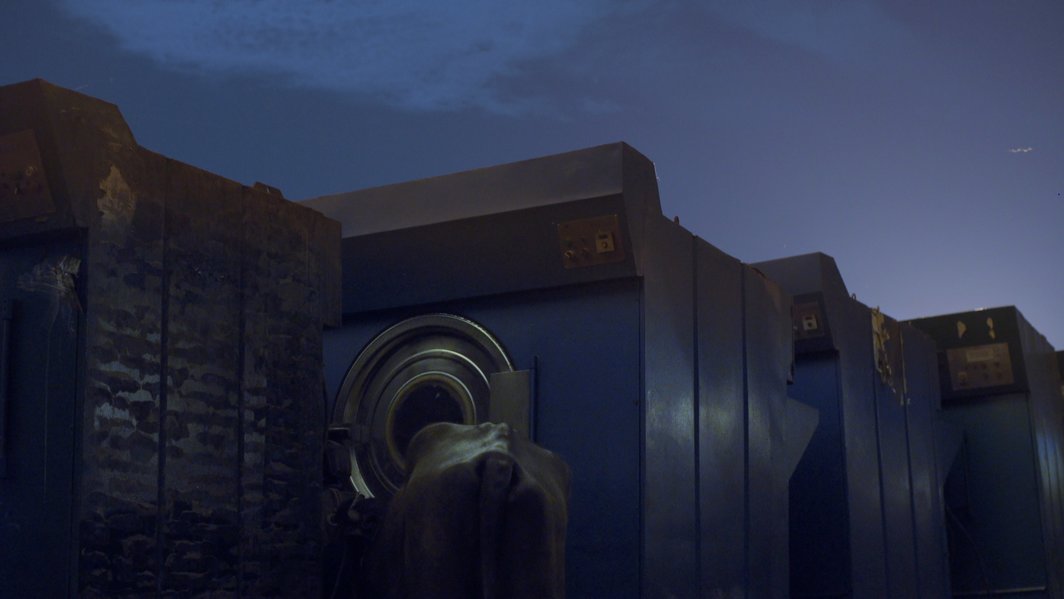 周滔，《凡洞》，2017，单频4K UHD 影像，彩色，有声，47分53秒..jpg