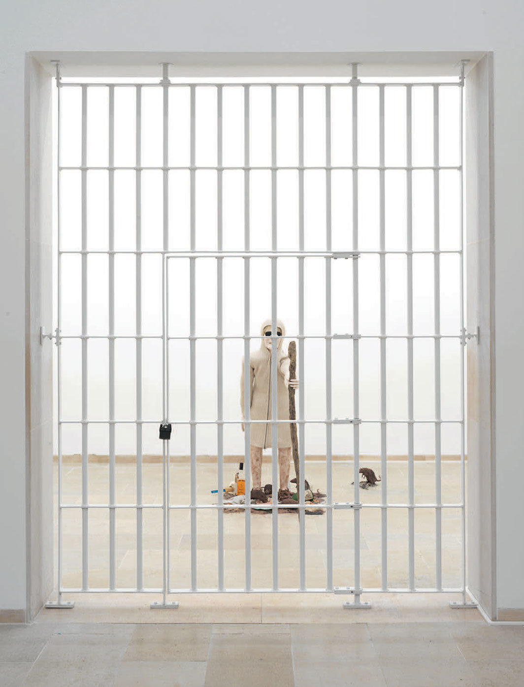 乔斯·德·格鲁伊特和哈拉·尔德，《老鼠女》，2019，混合媒材；展览现场，比利时馆，威尼斯；第58届威尼斯双年展；摄影：Nick Ash. 