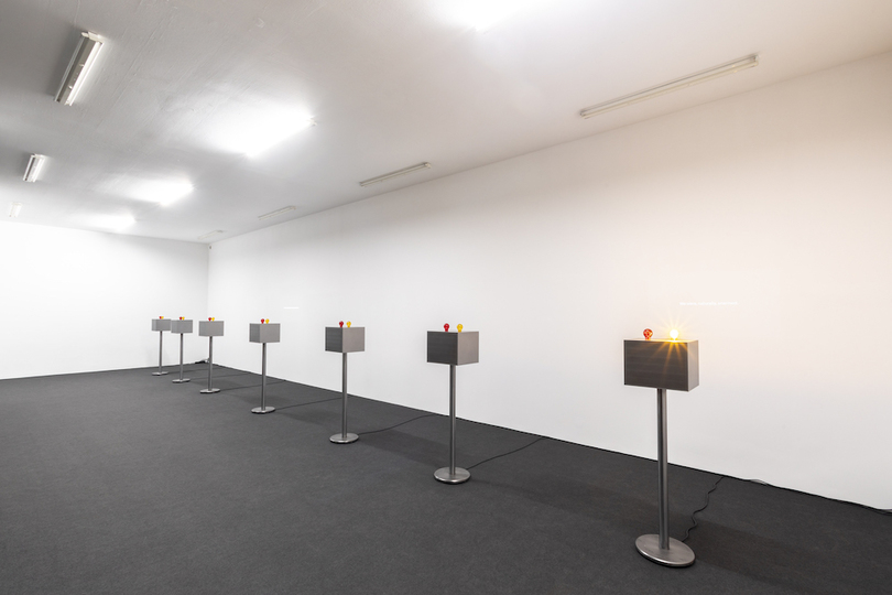 “证人-机器复合体”展览现场，2021，纽伦堡艺术协会. 摄影：Lukas Pürmayr.