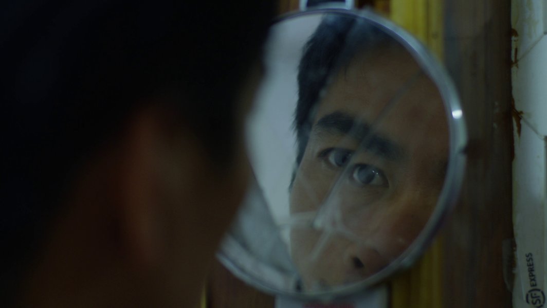 王拓，《哭阵门》静帧，2021，双频4K影像，彩色有声，时长30分钟.