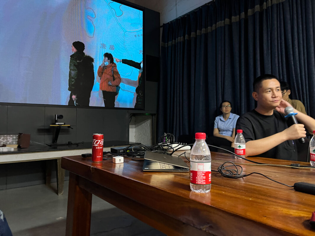 顶上空间，余果作品的放映和讨论现场，2023年6月16日.