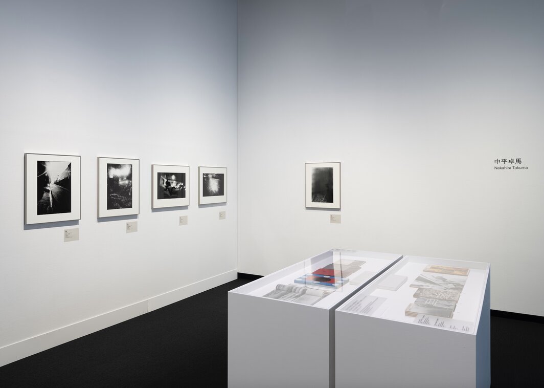 “风景论之后”展览现场，东京都写真美术馆，2023*. 图为中平卓马作品展示部分. 图片提供：东京都写真美术馆. 摄影：中川周.