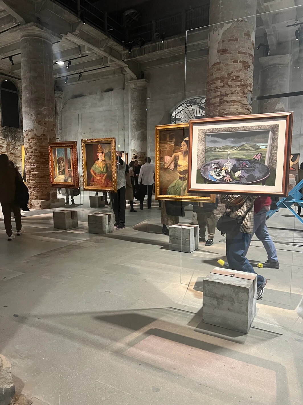  展览“历史核心：处处都是意大利人“（Nucleo Storico: Italians Everywhere），军械库. 