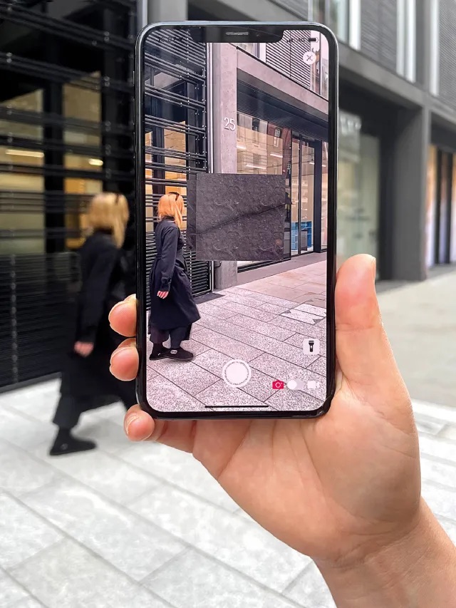 具贞娥，《OLO》，2021，增强现实装置作品.