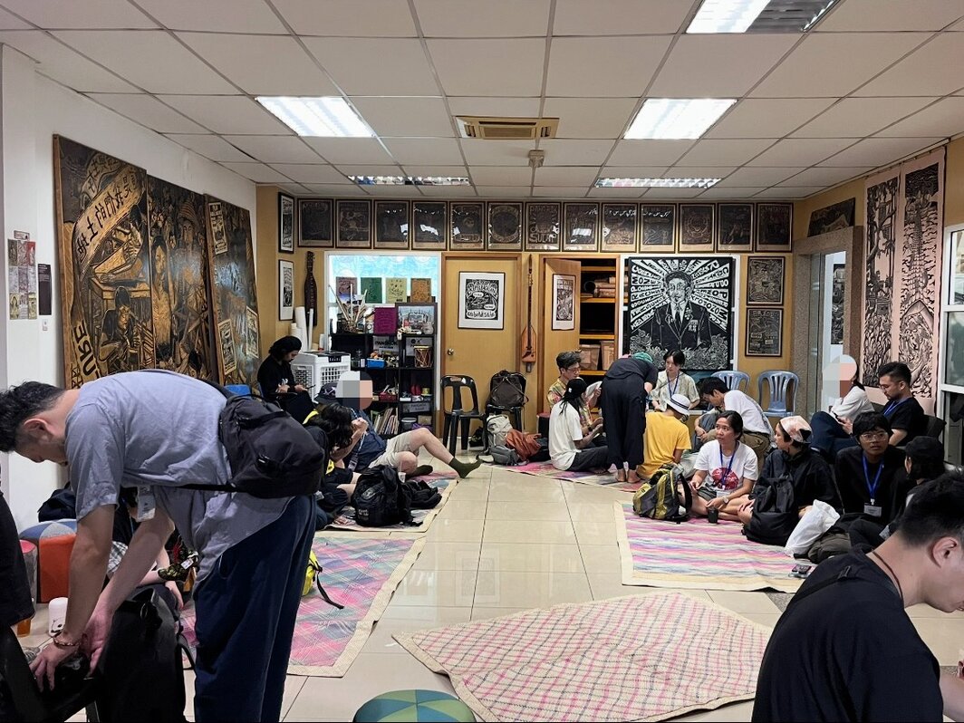 位于亚庇市一栋建筑物三楼的庞克摇滚舍工作室.