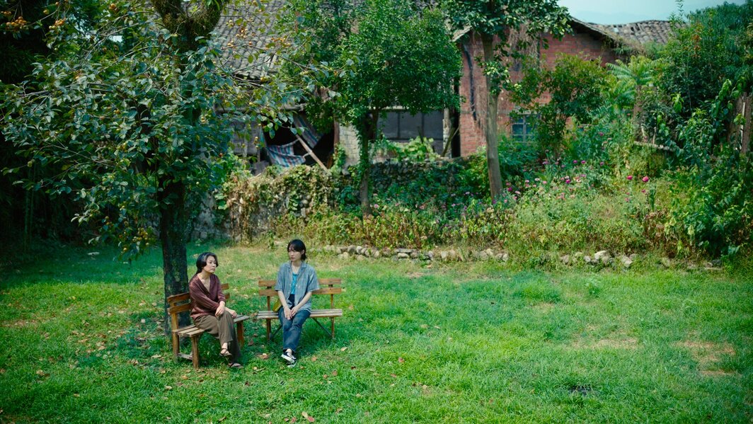 张律，《罗目的黄昏》剧照，2025.