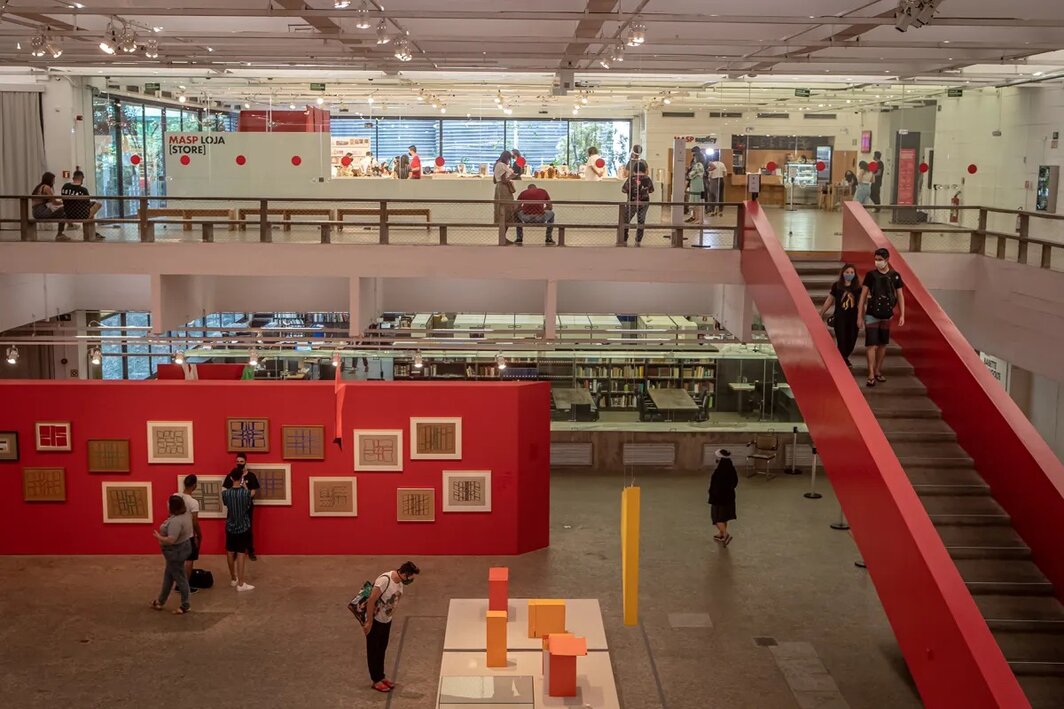 莉娜·博·巴尔迪，圣保罗艺术博物馆，建于1968年，2020/10. 摄影：Jonne Roriz/Bloomberg via Getty Images.