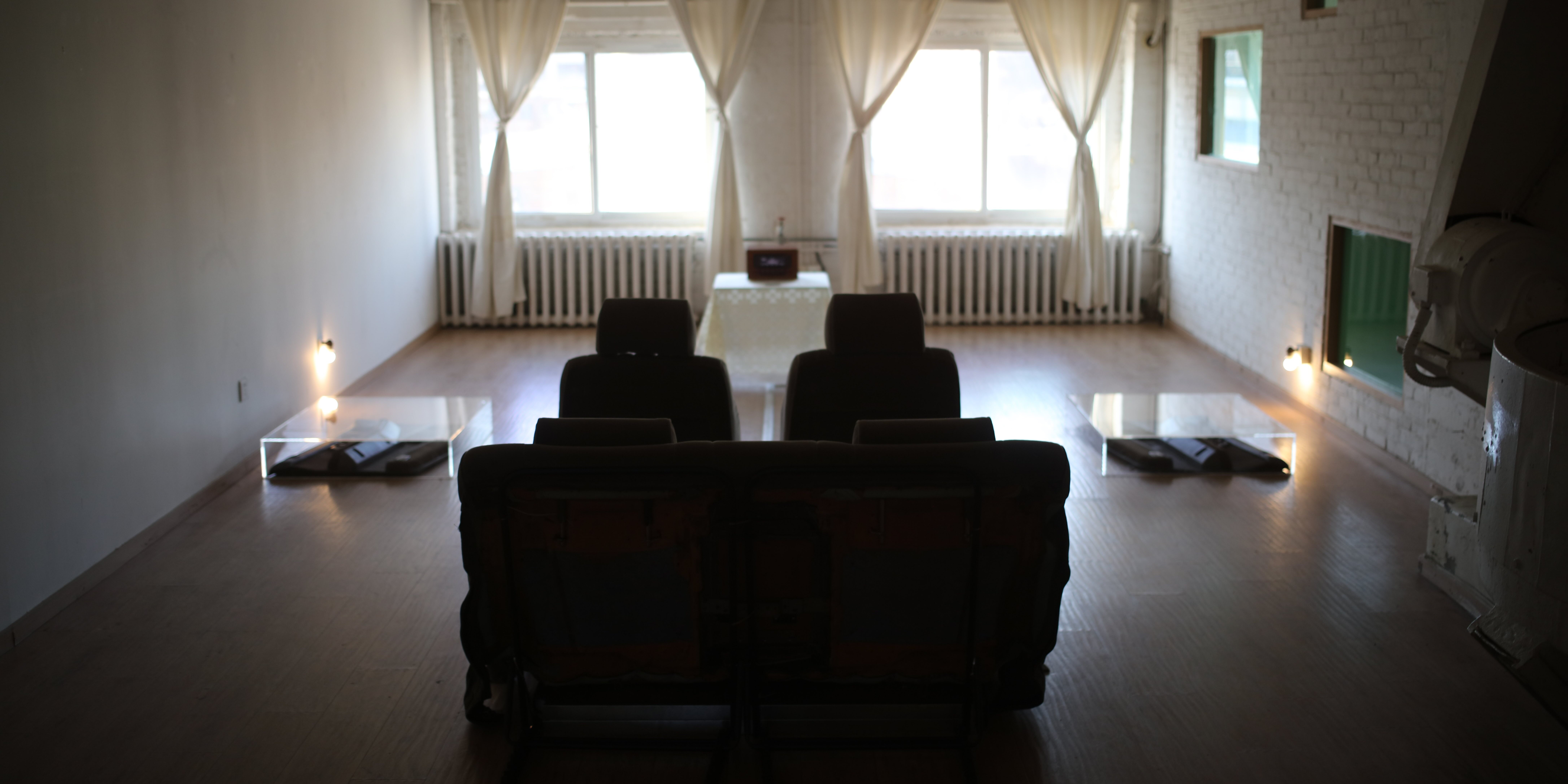 娄能斌，“我爱我的车”展览现场，2026.