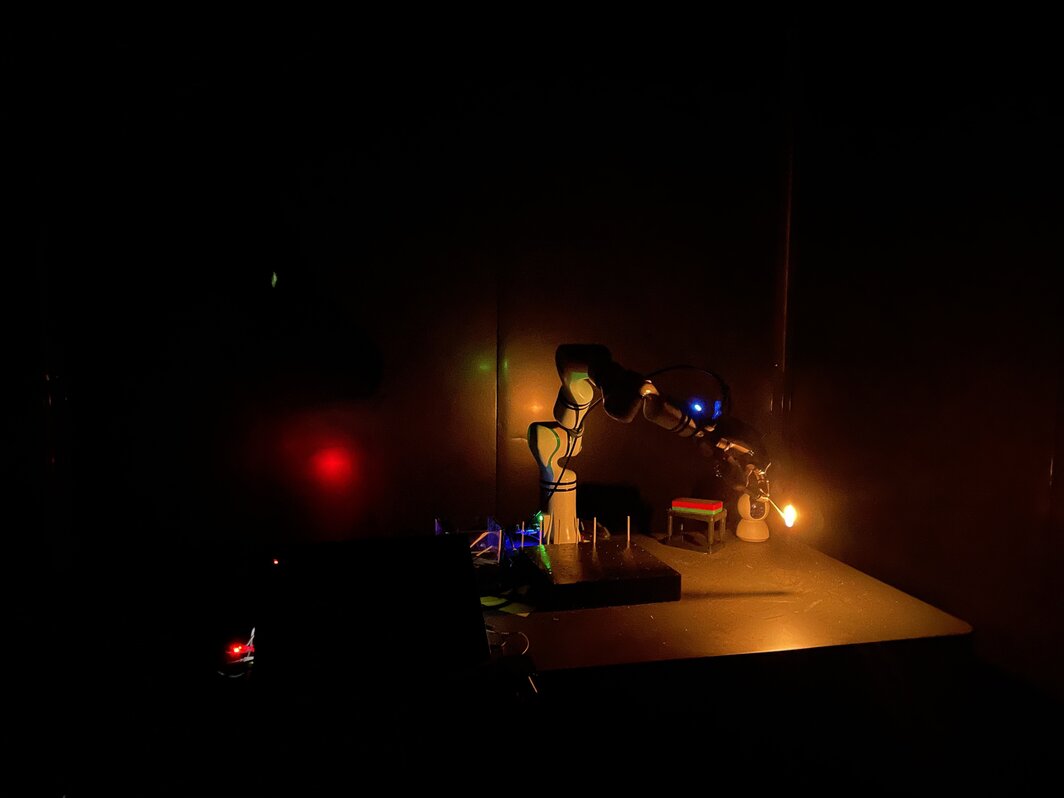 戴耘、欧阳小平，《微光启示录》，深圳人才公园主展场展览现场，2026.