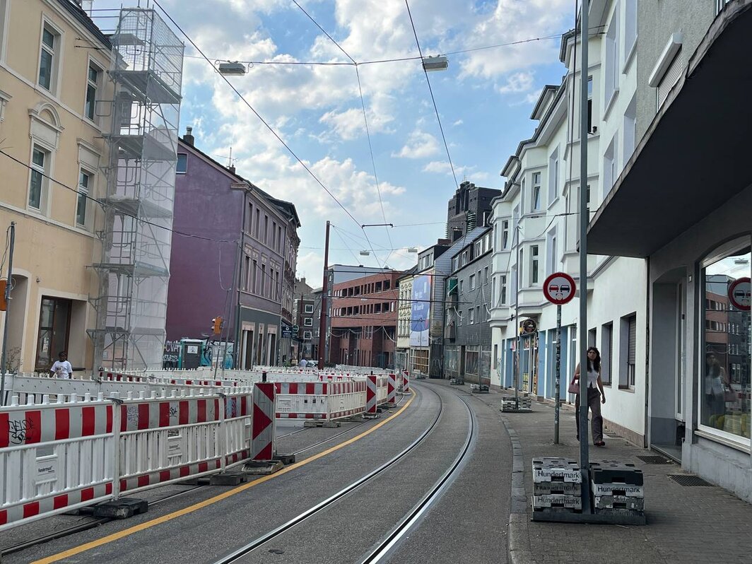 盖尔森基兴街景.